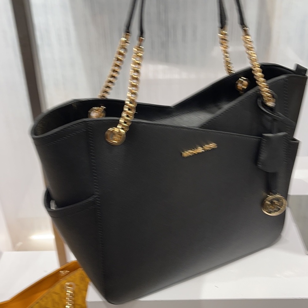 MICHAEL KORS LARGE X CHAIN LOGO SHOULDER BAG - Picture 11 of 14